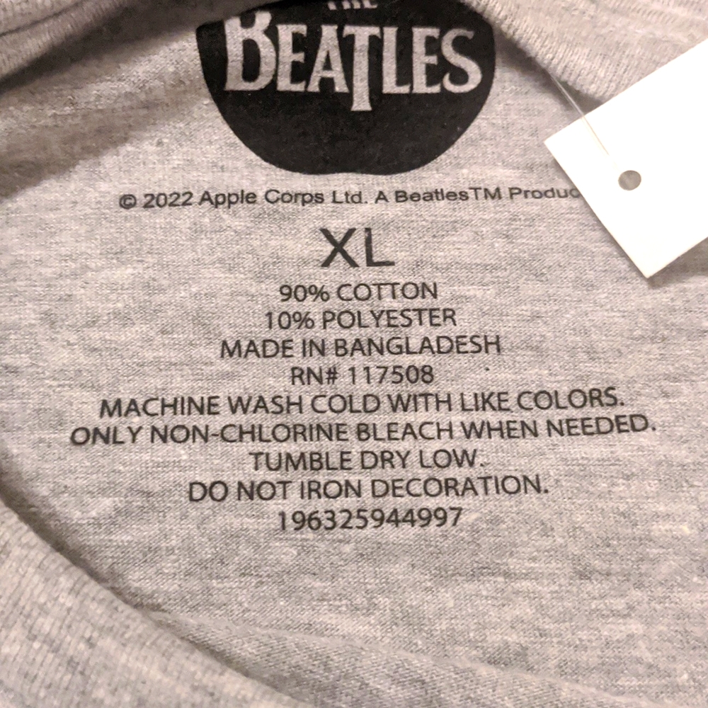 The Beatles Abbey Road album art graphic shirt - Picture 4 of 9